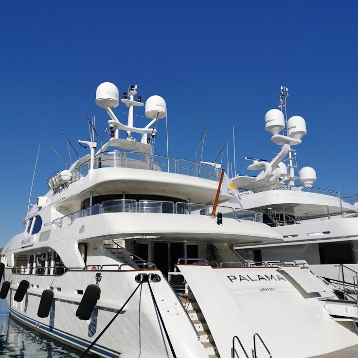 Sunset cruise experience